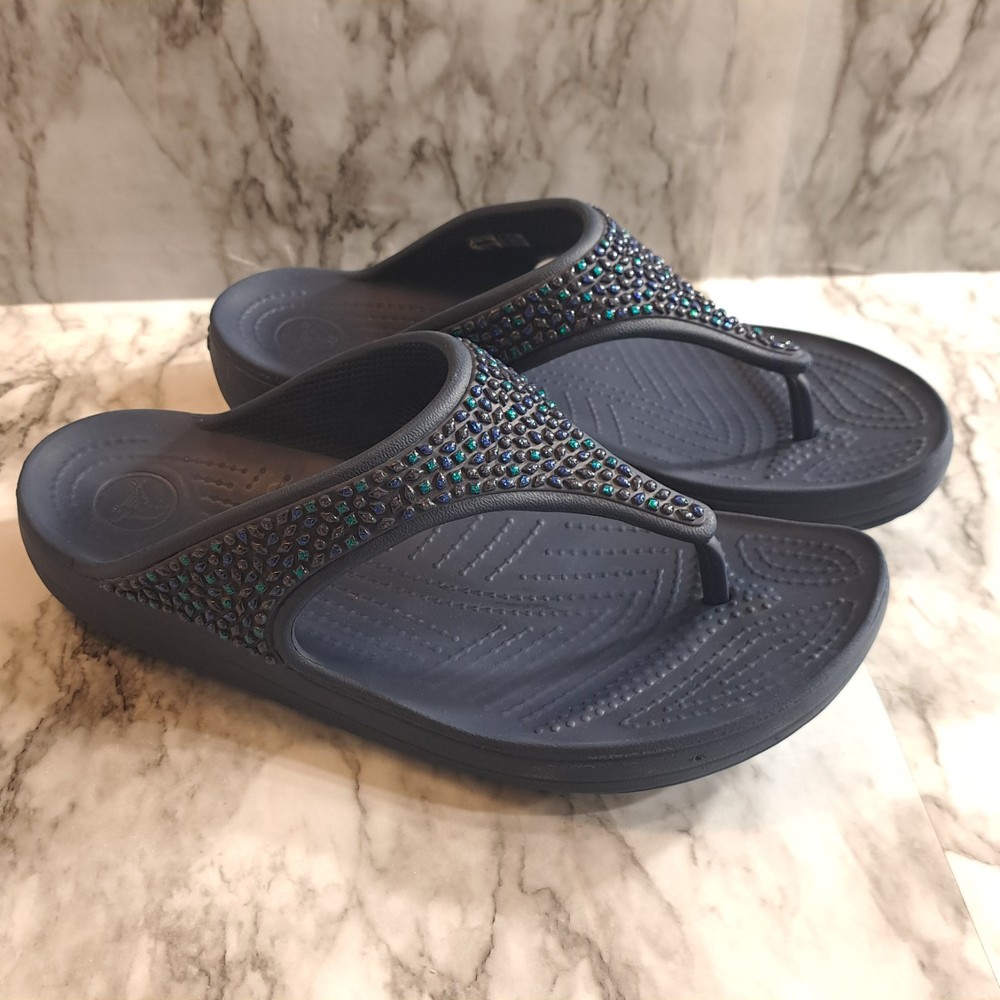 Crocs Women’s Thong Flip Flop Sandals Navy Blue W 10 Embellished Slip On