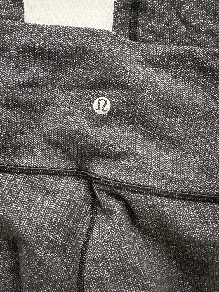 Lululemon Gray Leggings Size 2, lulu,  Women’s  d1