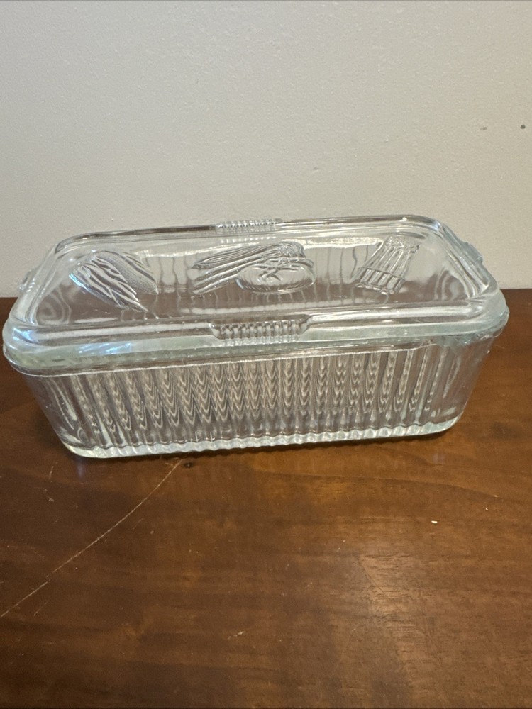Vintage Federal Glass Clear Ribbed Refrigerator Dish with Embossed Vegetable Lid