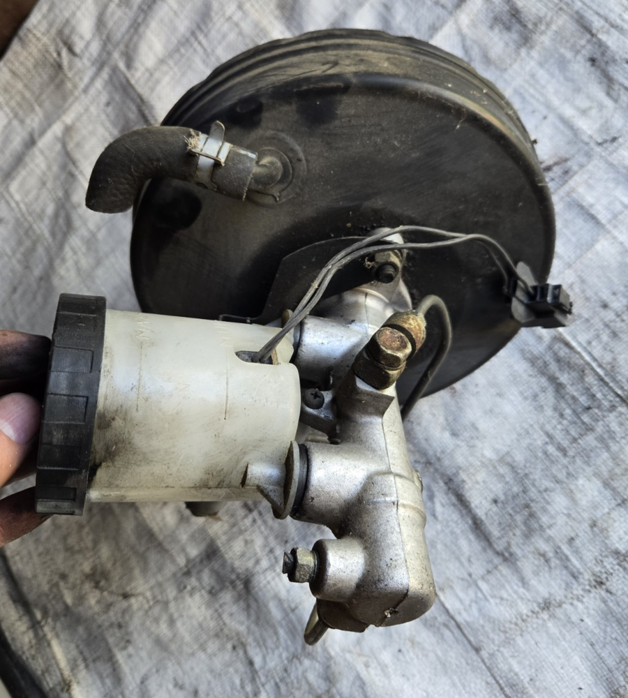 90-93 Mazda Miata MX5 NA Non-ABS Power Brake Booster with Master Cylinder OEM