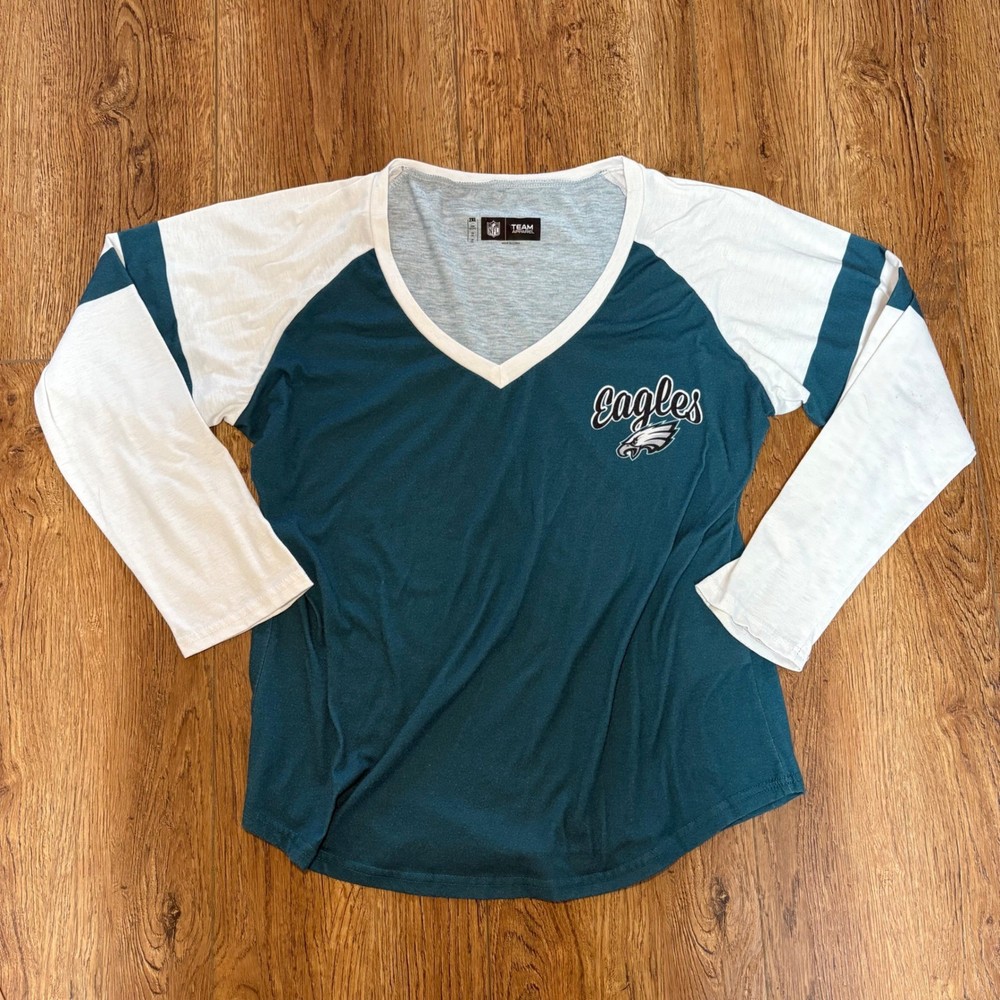 NFL Team Apparel Philadelphia Eagles Womens 2XL V-Neck 3/4 Sleeve Striped Shirt