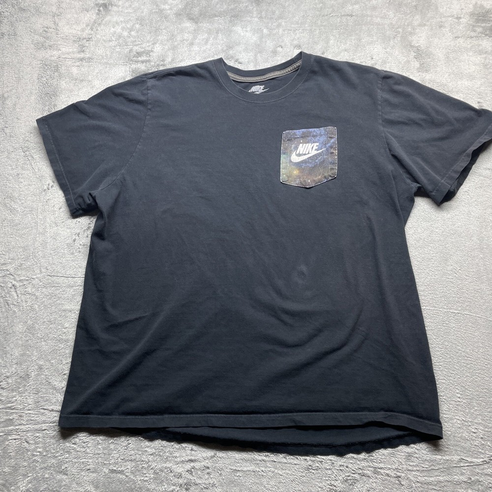 Nike Mens 3XL Black Galaxy Stained Pocket Logo Short Sleeve T-Shirt