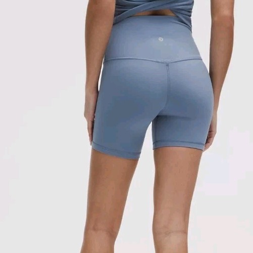 Lululemon Women's Align Nulu Bike Shorts 6