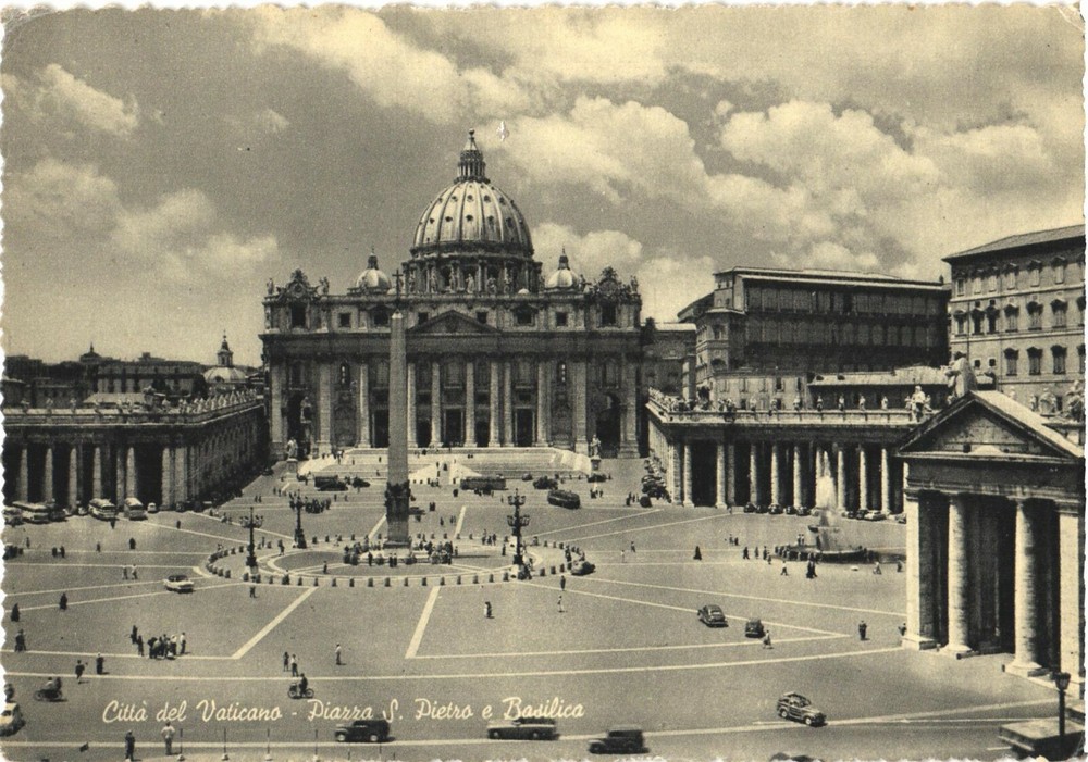 View of St. Peter's Square & St. Peter's Basilica, Vatican City, Italy Postcard
