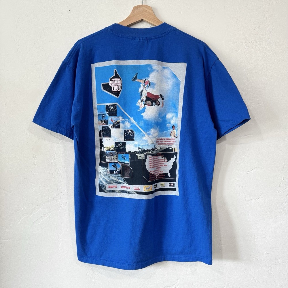 Vintage 2001 Tony Hawk's Gigantic Skatepark Tour Birdhouse Skateboarding Tee
