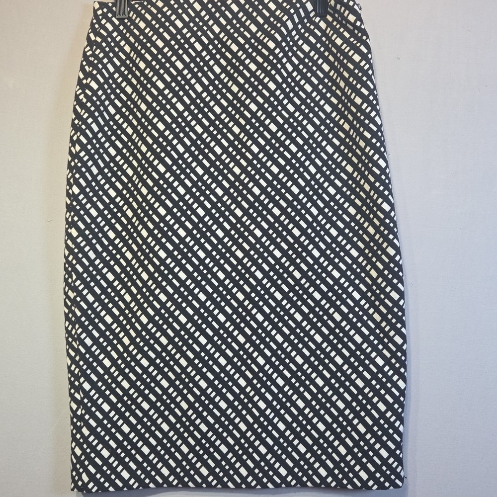 Express Black White Geometric Pencil Skirt Womens 8 Lined Side Zip Stretch Midi