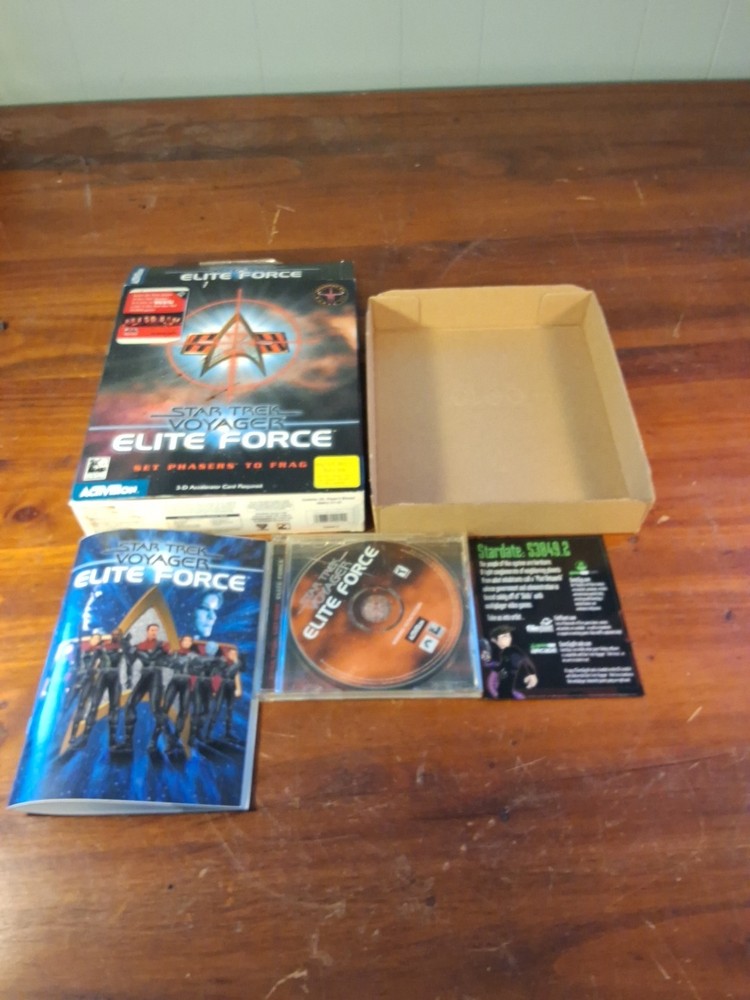 Star Trek Voyager Elite Force Collector's Edition PC 2000 Activision Raven