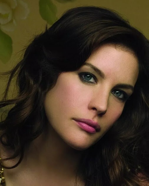 Liv Tyler Posing Headshot  Bikini  Sexy  8X10 CELEBRITY PHOTO   03984..