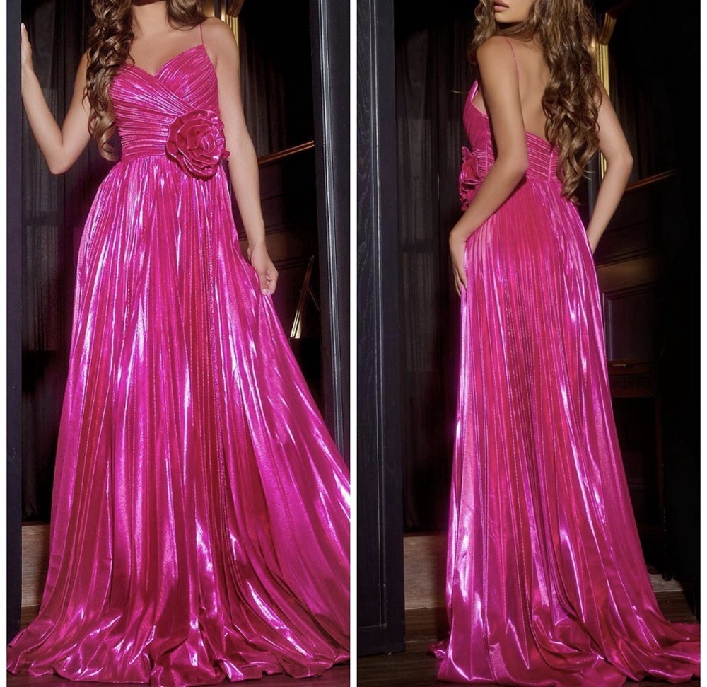 Jovani Hot Pink Metallic V-Neck Spaghetti Strap Pleated A-Line Gown size 4 NWT