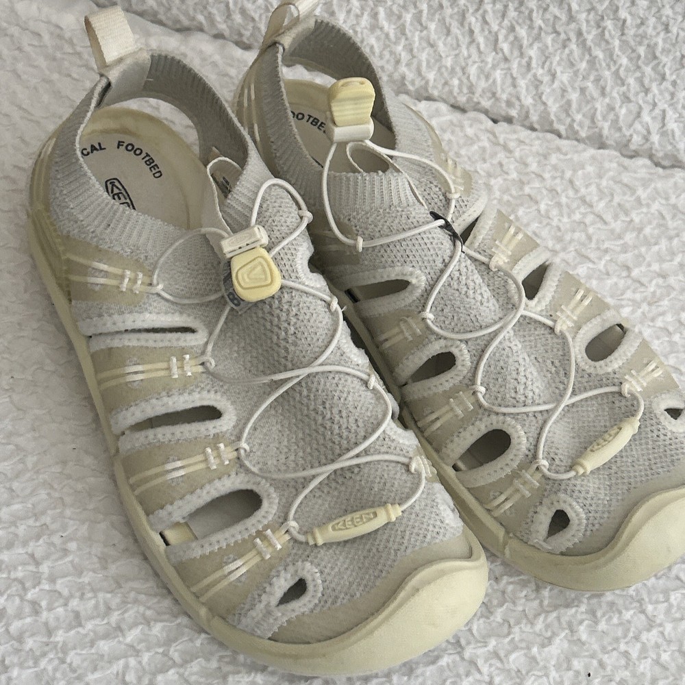 Keen Evofit One Triple White Sandals Men Size 7.5 W EUC