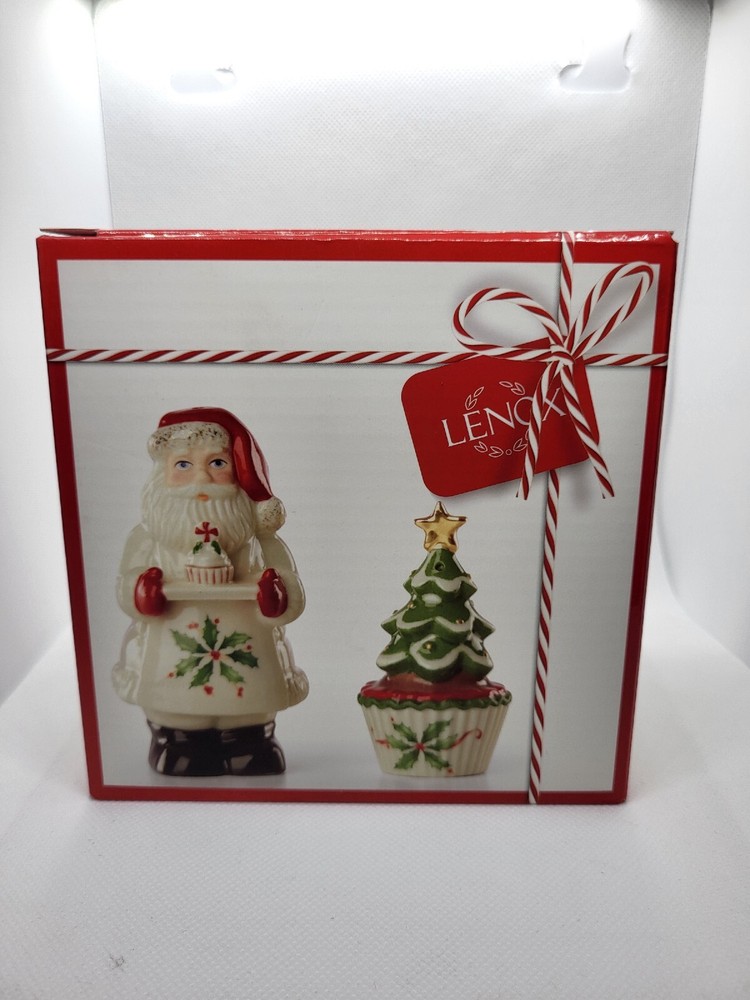 Lenox Hosting the Holidays Bakeshop Santa Salt and Pepper Shakers New In Box