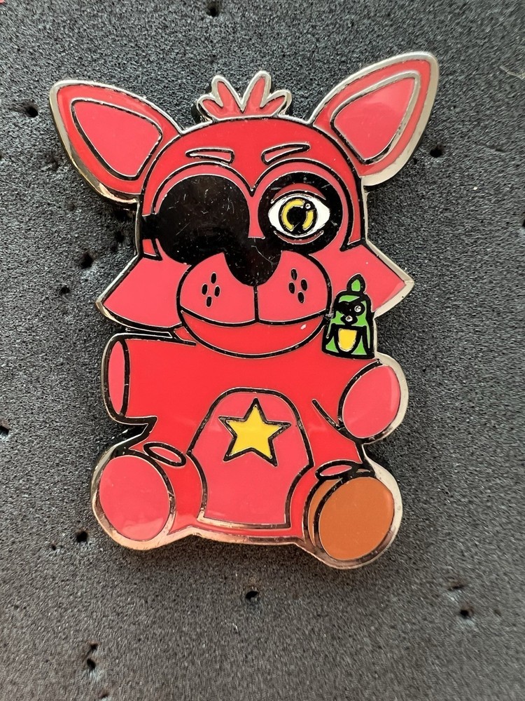 READ Loungefly FNAF Five Nights At Freddy’s Enamel Pin Set - FOXY THE PIRATE