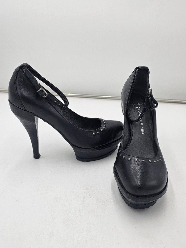 Donald J Pliner Inola Black Studded Platform Mary Jane Heels Size 7M