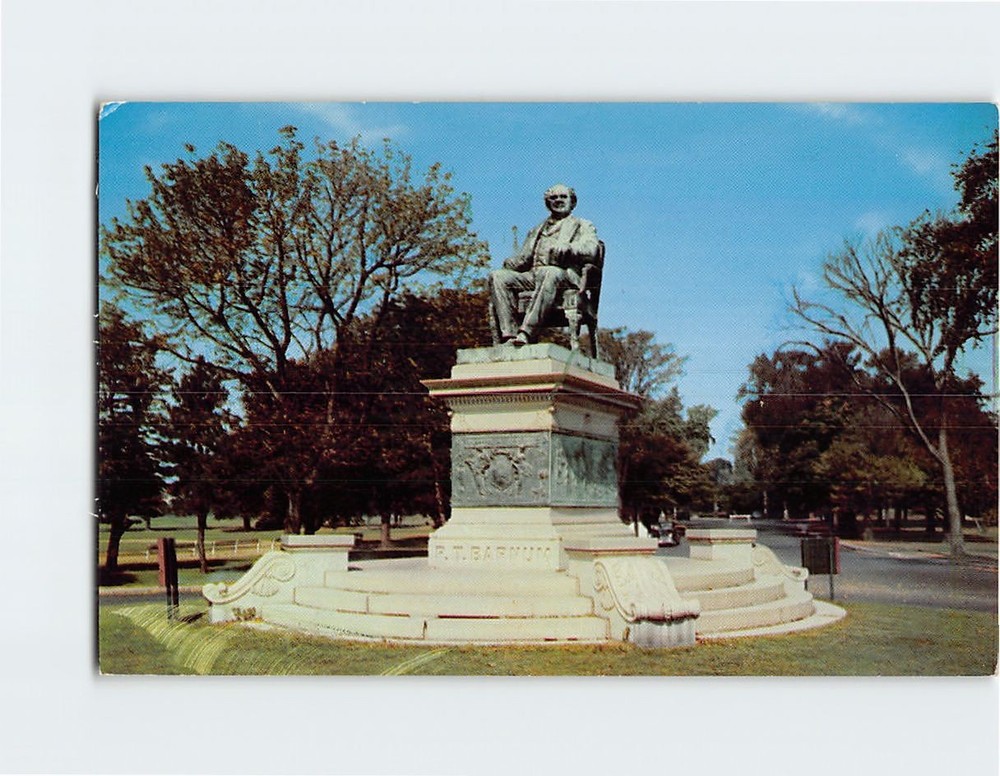 Postcard PT Barnum Monument Seaside Park Bridgeport Connecticut USA