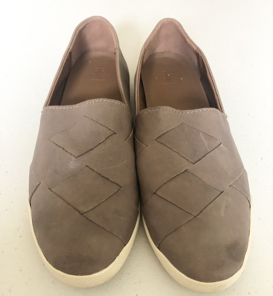 Frye Womens Leather Slip on Shoes Sz 7 Sneakers Woven Gray Casual Comfort