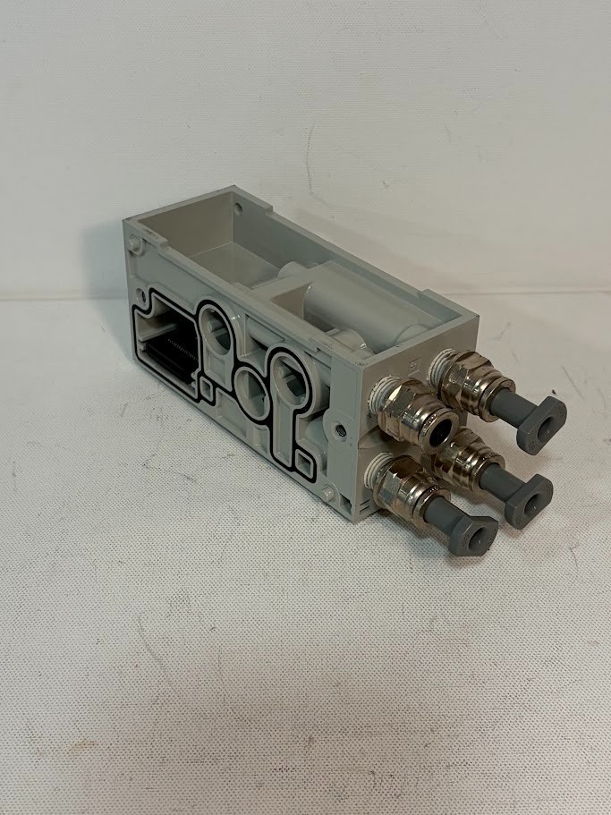 Used - Numatics K503Amm23MA0010  MANIFOLD BLOCK 503 SERIES 2 STATION 3/8