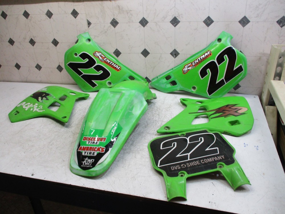 Kawasaki kx125 kx 125 1990 90 Side cover left right shrouds rear fender forks