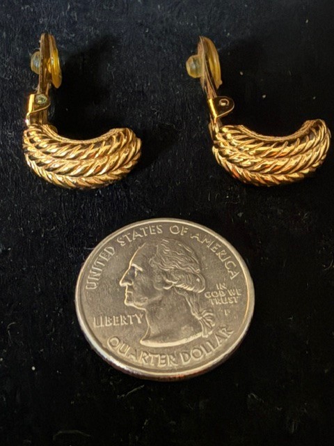 Vintage Christian Dior Gold Tone Clip On Earrings