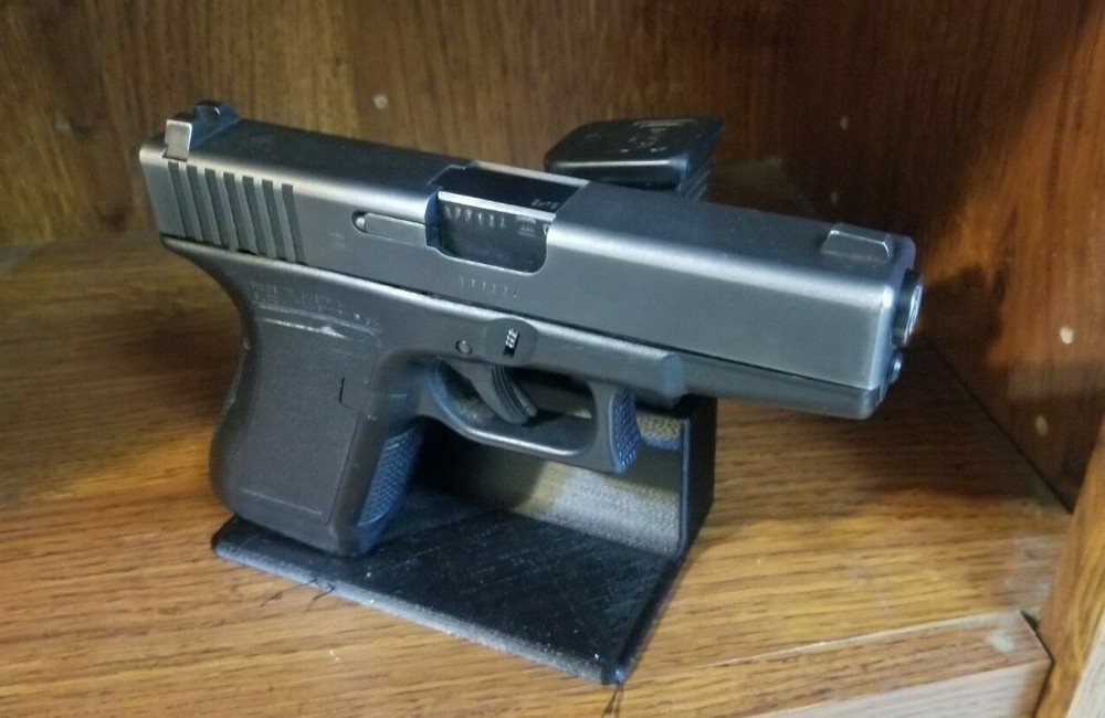 Pistol & Magazine Stand for Glock 17, 19 and 26 Handgun. Gun Storage Holder.