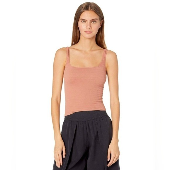 Free People Ribbed Square One Neck Tank  Peach Rose SZ M/L Seamless