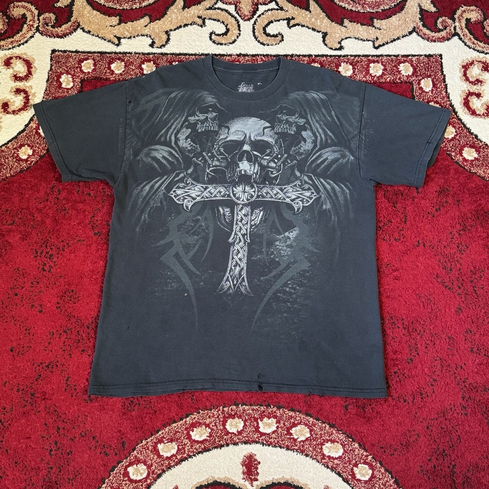 Vintage Y2K MMA Elite UFC Skull Cross Tribal Distressed Faded T Shirt Size L