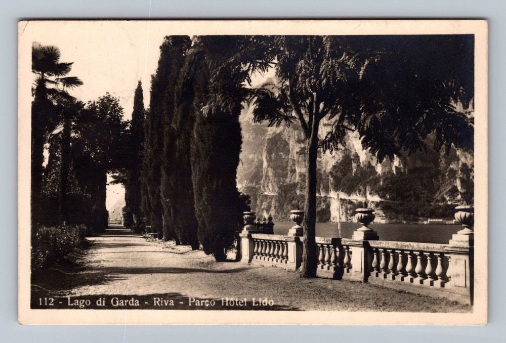Italy- Riva Lake Garda Park Hotel Lido Souvenir Postal Old PC Vintage Postcard
