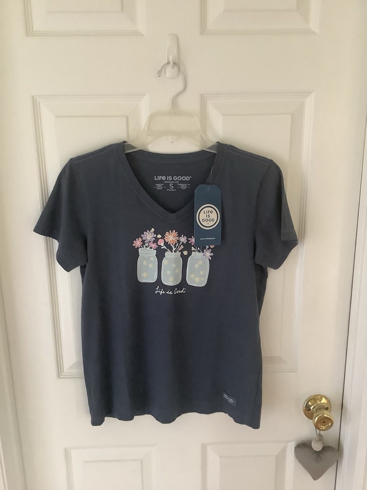 Life is Good Women’s Crusher-Lite Floral T-Shirt Size Small, NWT