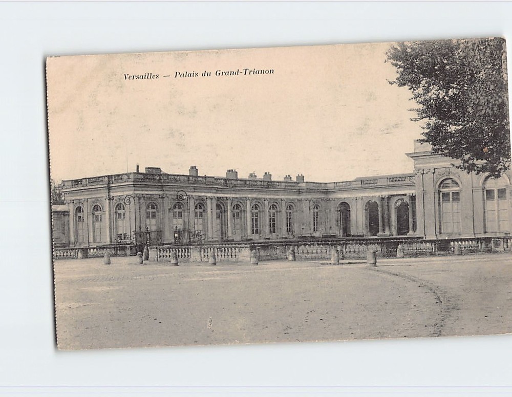 Postcard Palais du Grand Trianon Versailles France