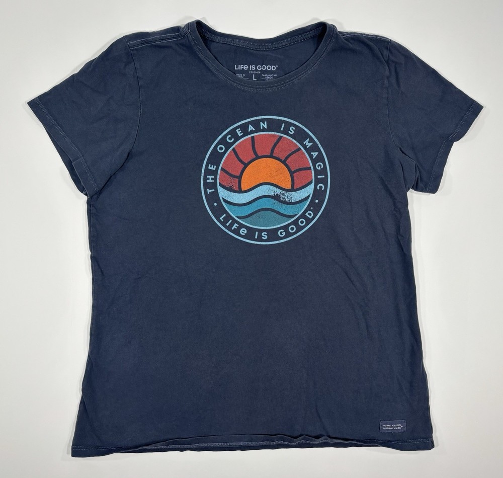 Life Is Good Women's Crusher Tee Blue Beach Ocean Short Sleeve Tee Size Large