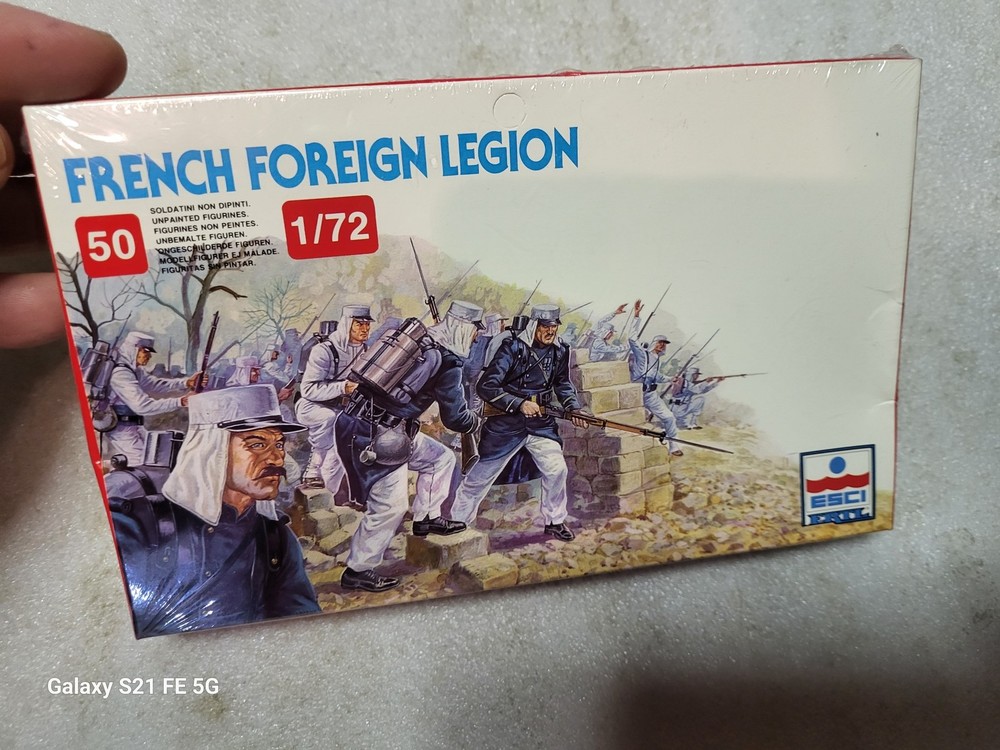 Esci French Foreign Legion Soldier Figures 1/72 #237