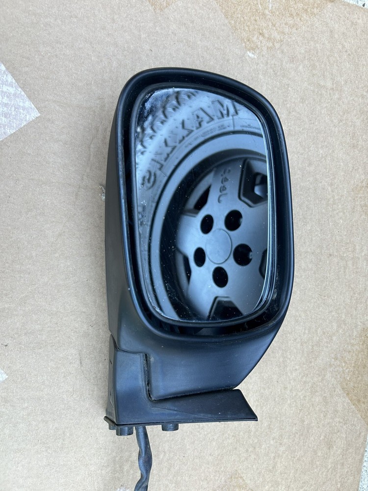 97-01 Jeep Cherokee Driver Side Mirror
