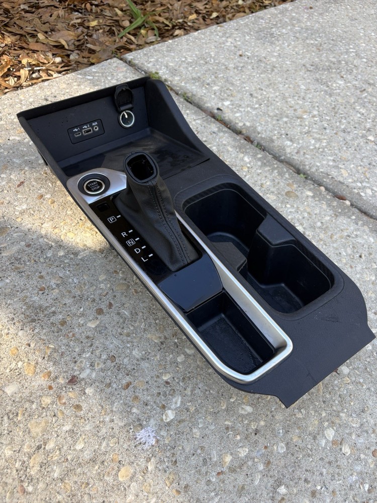 2020-2023 Nissan Sentra SR Center Console Trim W/ Cup Holder 96941-6LB0A BIN 2