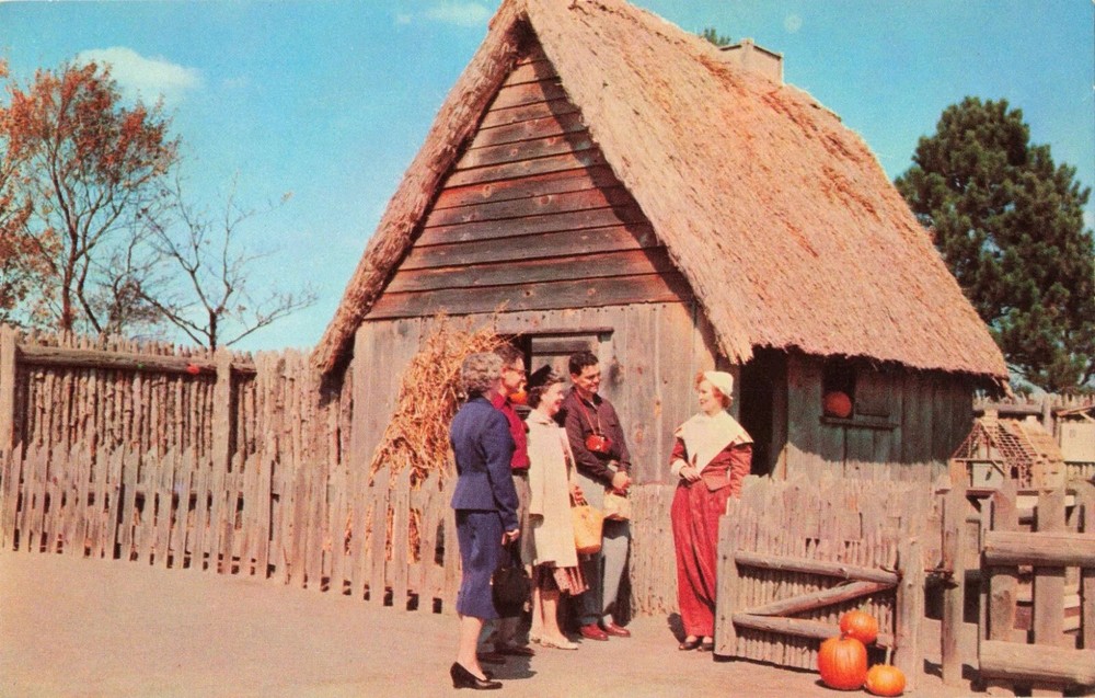 First House Pilgrim Dwelling - Plymouth Massachusetts MA - Postcard
