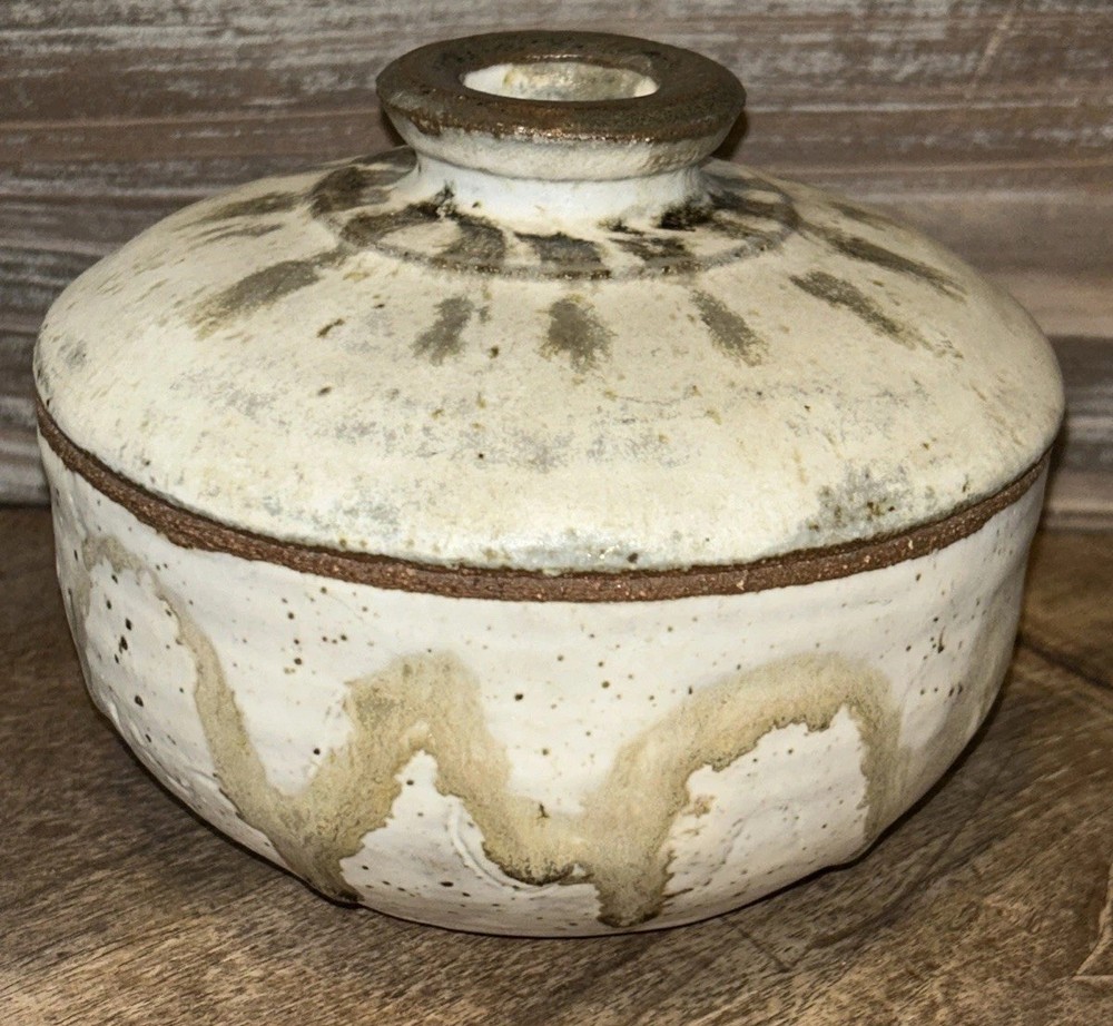 Vintage Studio Pottery Stoneware Hand Thrown Bowl With Lid Artist Signed Kelly