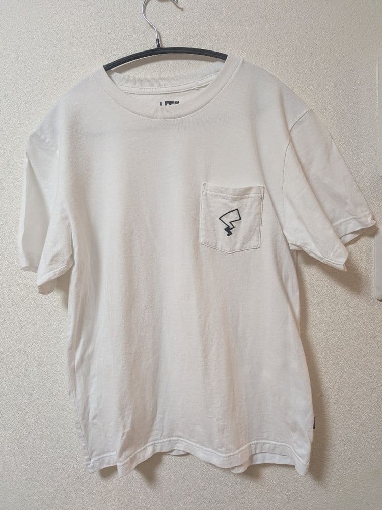 UNIQLO UT Pokemon T-shirt M