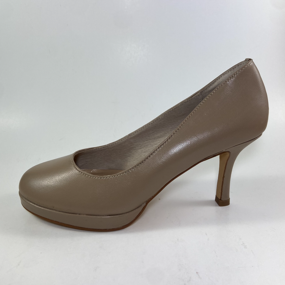 Nude Stiletto Pumps Hot in Hollywood Womens Shoes Size 7 New in Box NIB