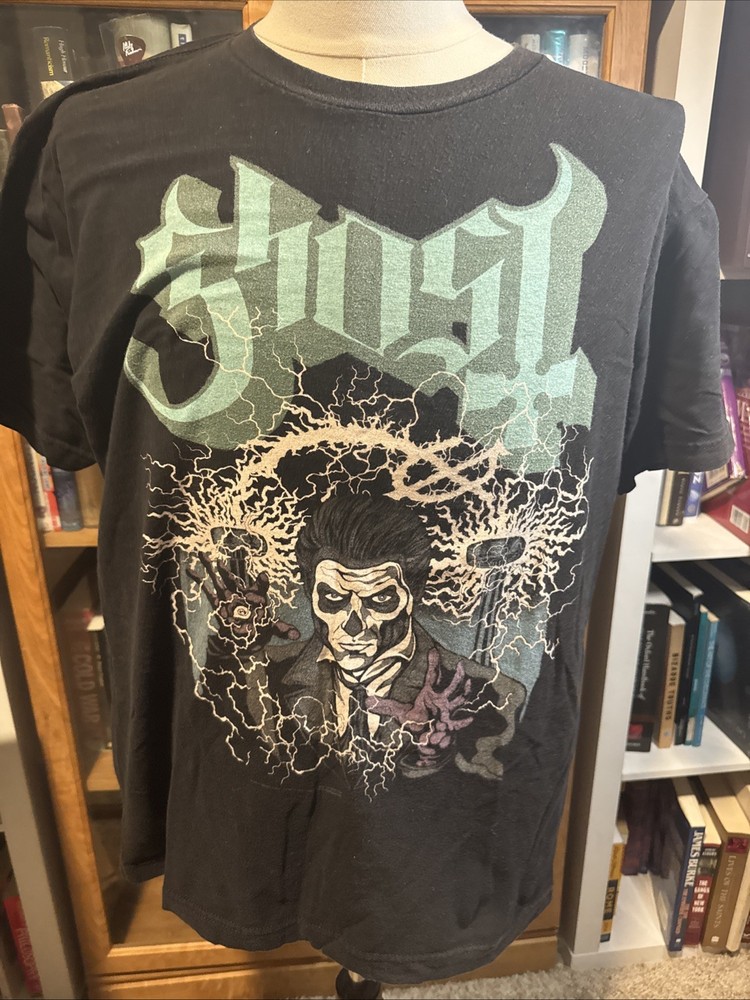 GHOST T-Shirt Adult Large 2017 Heavy Metal Band Rare