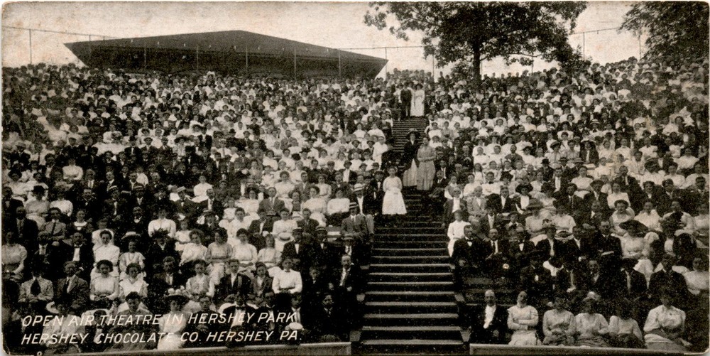 Hershey Park, Hershey Chocolate Co., Hershey, PA, Open Air Theatre Postcard