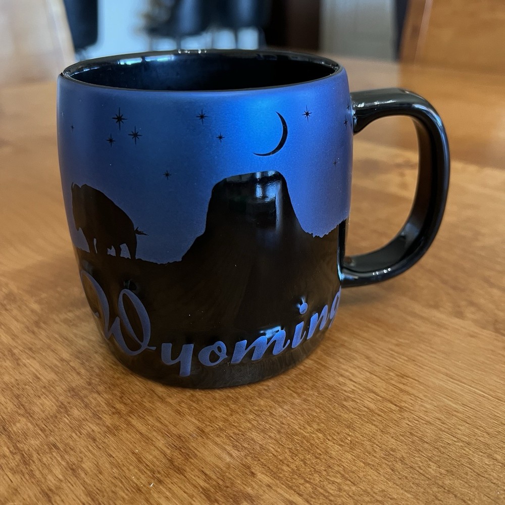 Americaware Wyoming Night Sky Mug 3D Blue/Black Bison Cowboy Horse 22 oz 2014