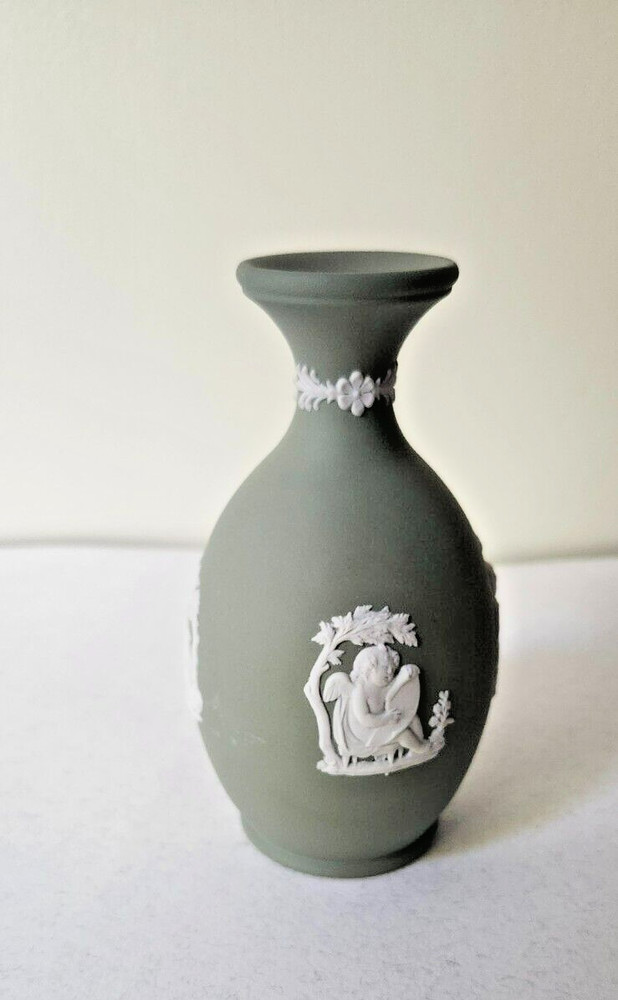 Vintage Wedgwood Sage Green Jasperware Bud Vase W/ Cherubs Neoclassical Style 5