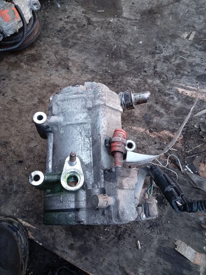 Used A/C Compressor fits: 2013 Ford C-max  Grade A
