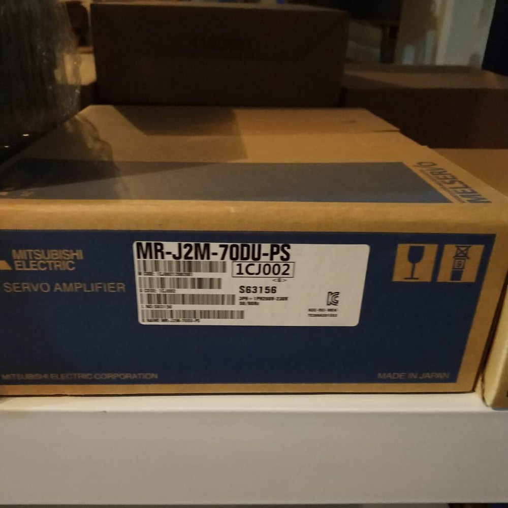 1PC NEW In box AC SERVO DRIVER MR-J2M-70DU-PS One year warranty #F22