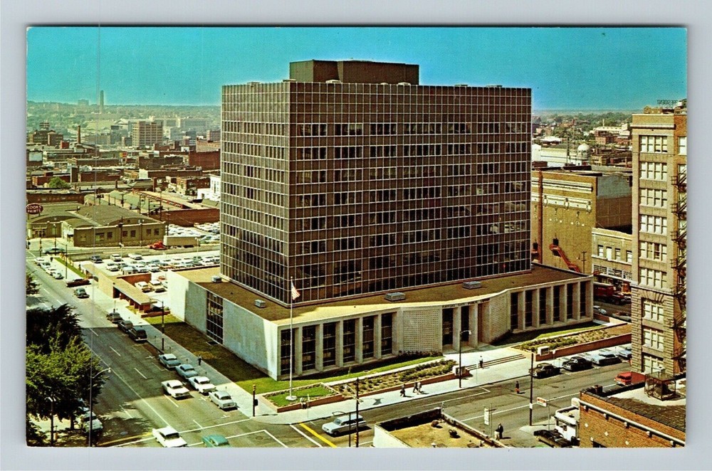 Kansas City MO-Missouri New Public Library Building Classic Cars Chrome Postcard
