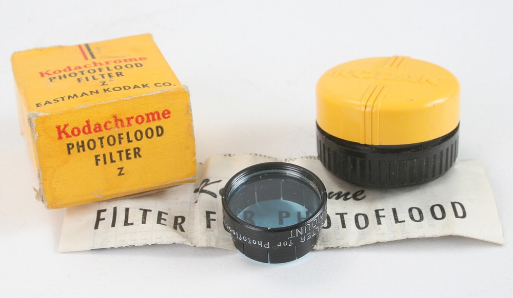 KODAK KODACHROME PHOTOFLOOD FILTER IN Z SLIP-ON, BOXED, SOME HAZE/176755