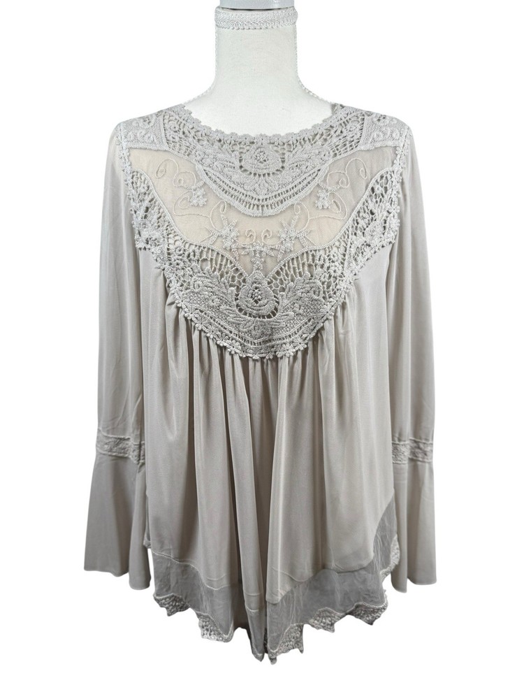 Crochet Lace Babydoll Women’s Top M Bell Sleeve Boho Romantic Fairy Whimsygoth