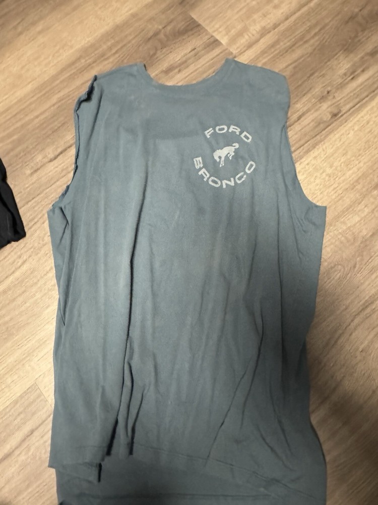 Vintage Men's XL Ford Bronco Tank Top in Good Condition