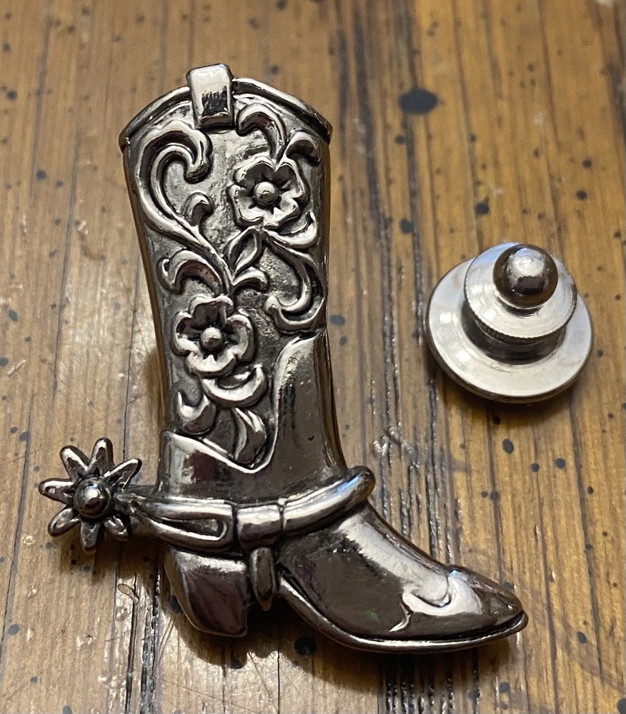 Cowgirl Cowboy Boot with Spur Silver Tone Tac Lapel Pin Signed AVON 1 1/4”