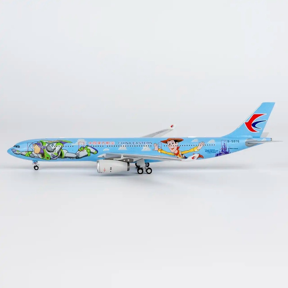 NG Models 1:400 China Eastern Airlines Airbus A330-300 B-5976 