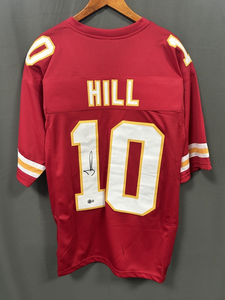 Tyreek Hill Signed Kansas City Chiefs Jersey AUTO BAS Beckett Sz XLPROBSTEIN is actively accepting consignments !!