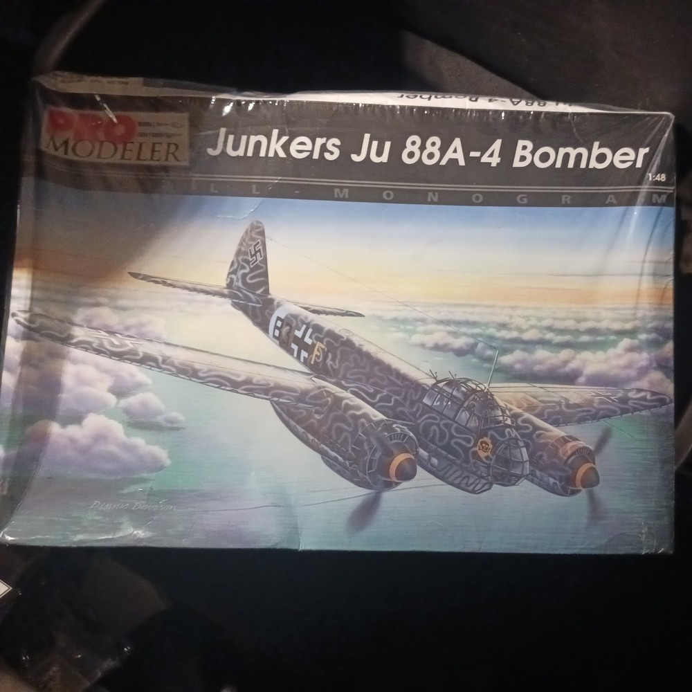 Pro Modeler 85-5948 Junkers Ju 88A-4 Bomber 1:48 Scale Model Kit Sealed Inside